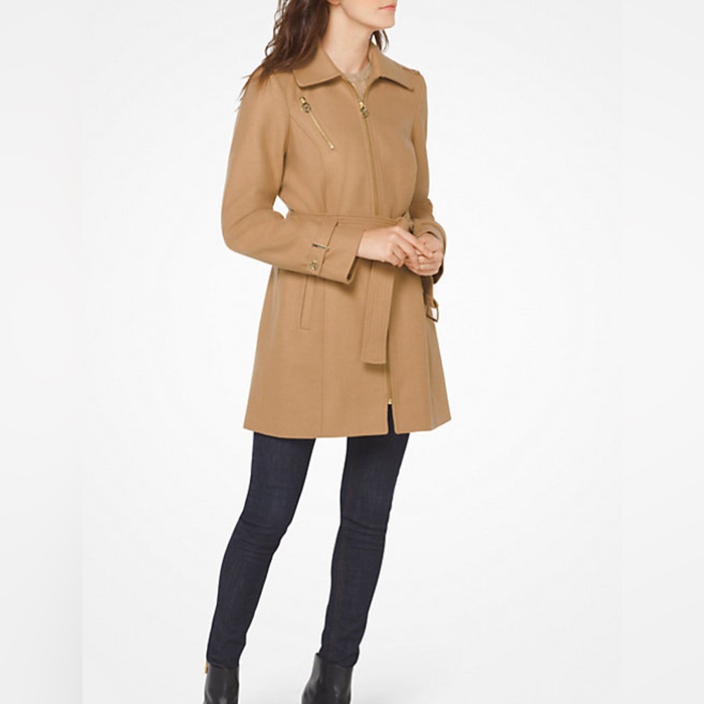 SOLD Micheal Kors Coat (PTP-19.5)